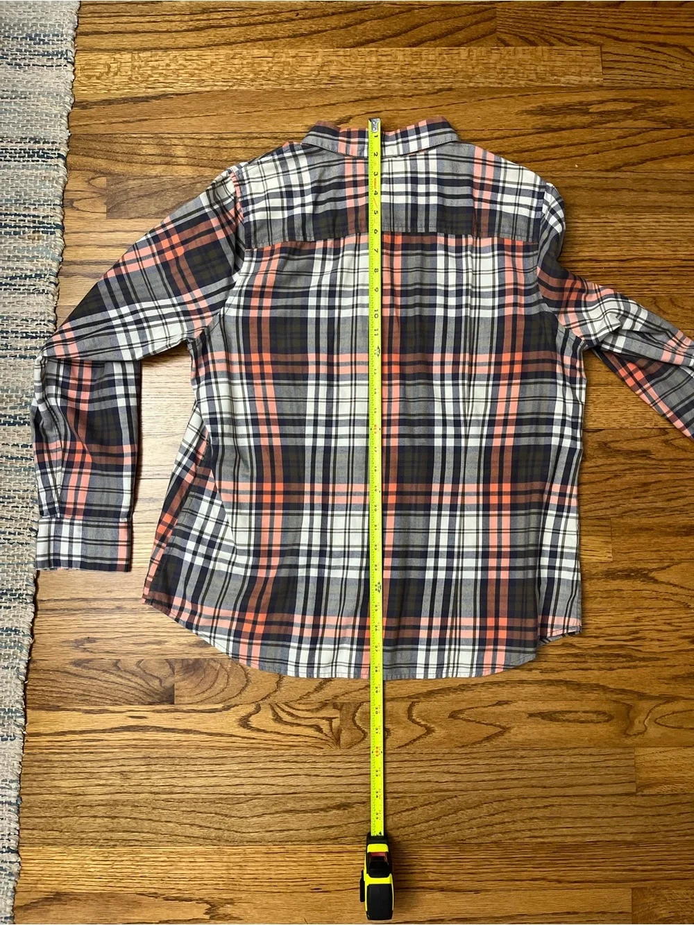 The North Face Coral, Navy & White Plaid Button-Down Shirt - Size XL